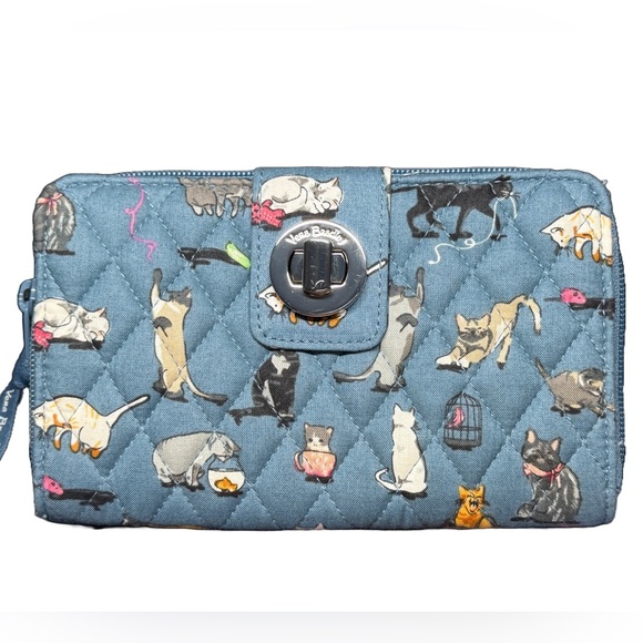 Vera Bradley Turnlock Wallet Cat’s Meow Unique Patten Color 24887-P88 NWT - Picture 2 of 5